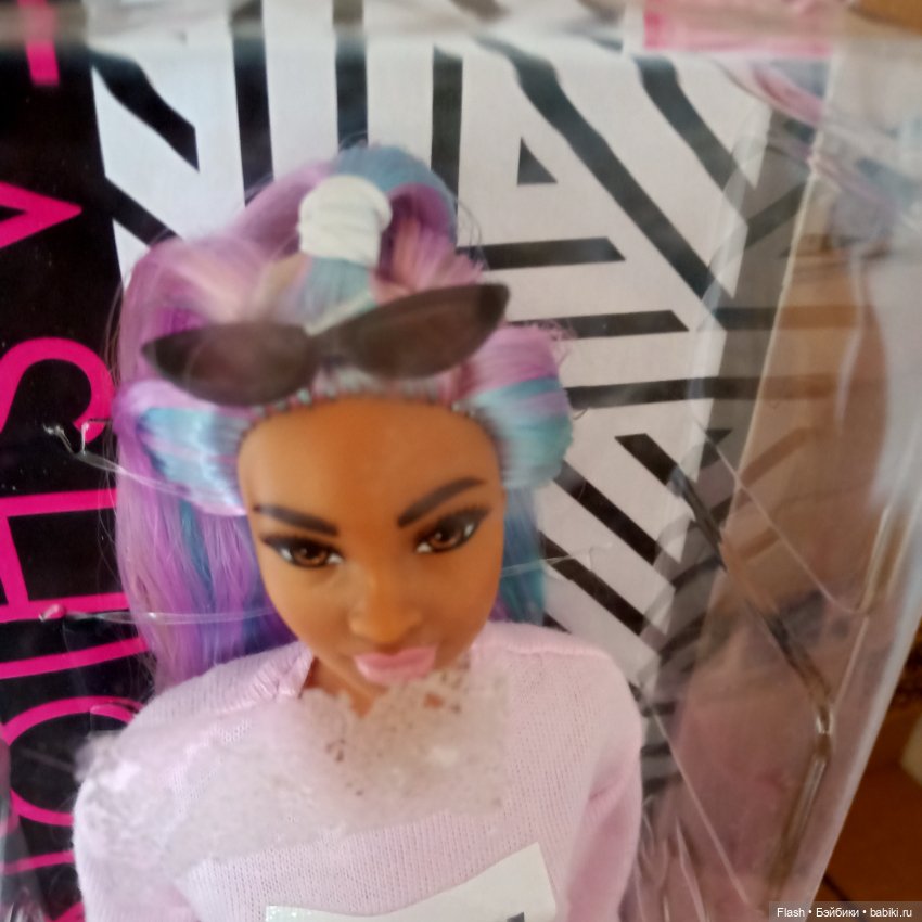 Барби fashionistas зефирка редкая