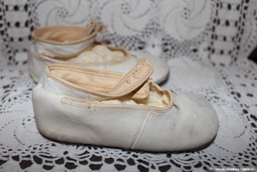 Антикварные туфли и ботиночки