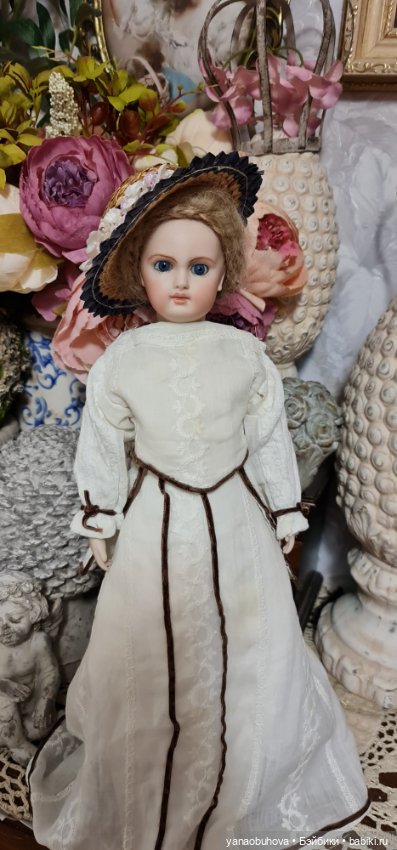 Винтажная реплика антикварной куклы модницы (фото 3)