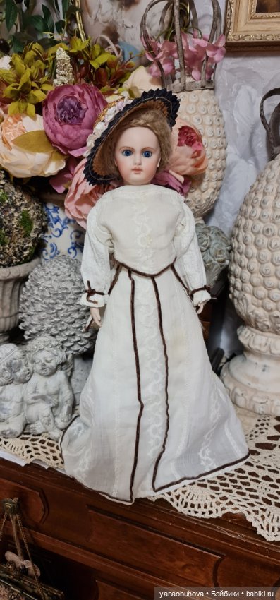 Винтажная реплика антикварной куклы модницы (фото 2)