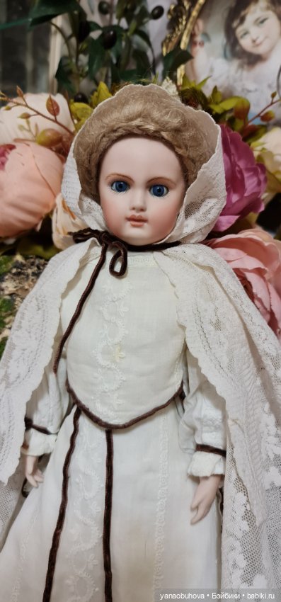 Винтажная реплика антикварной куклы модницы
