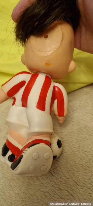 Резиновый футболист СССР — Винтажные куклы и игрушки детства (фото 6)
