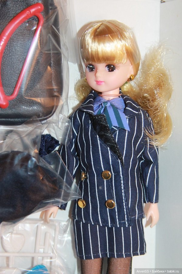 Продам куколку Licca-chan компании Такара, специальный выпуск для компании ANA (фото 5)