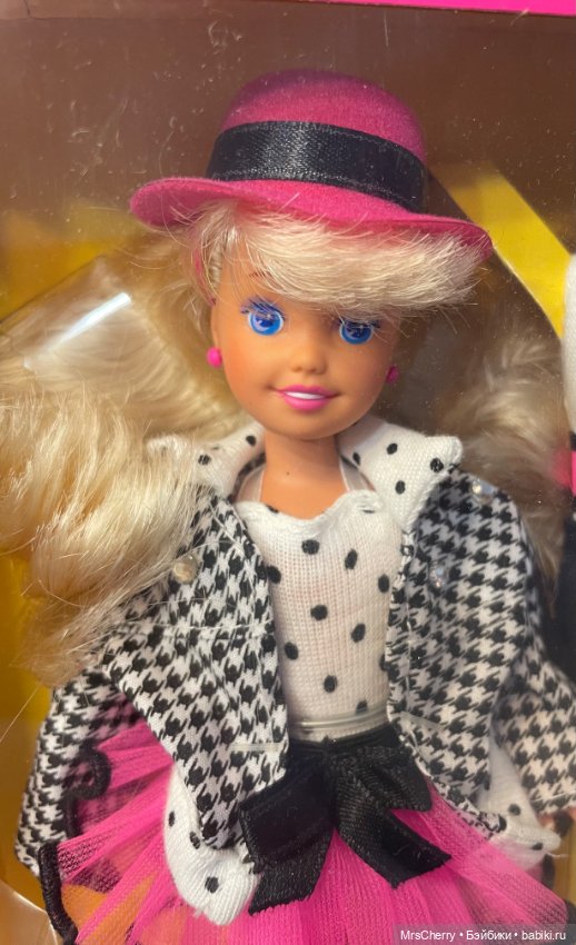 Party ‘n’ play Stacie / Стейси , сестричка Барби