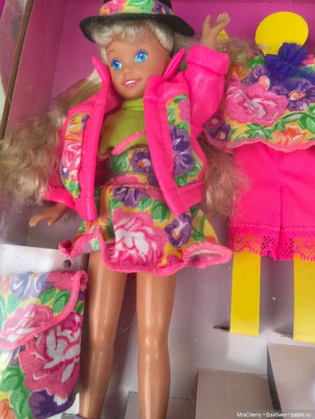 Наша любимая Стейси / Stacie littlest sister of Barbie