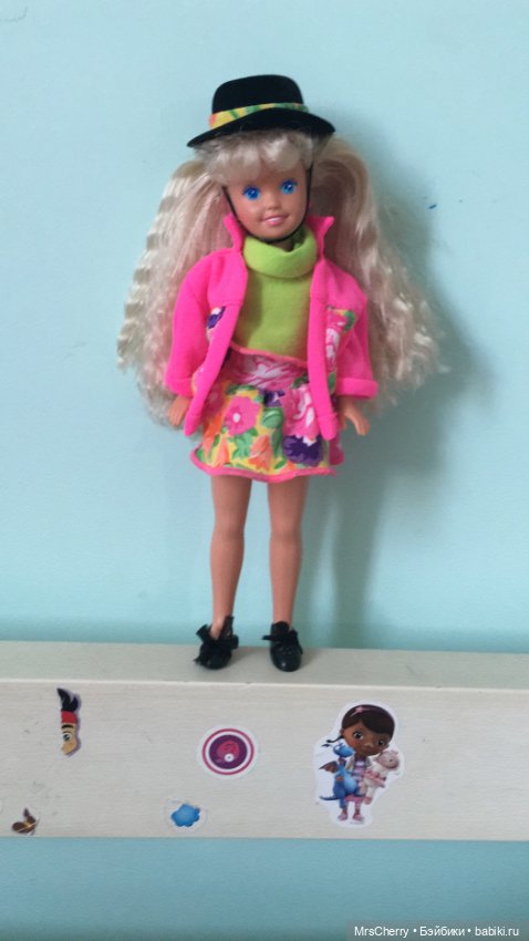 Наша любимая Стейси / Stacie littlest sister of Barbie