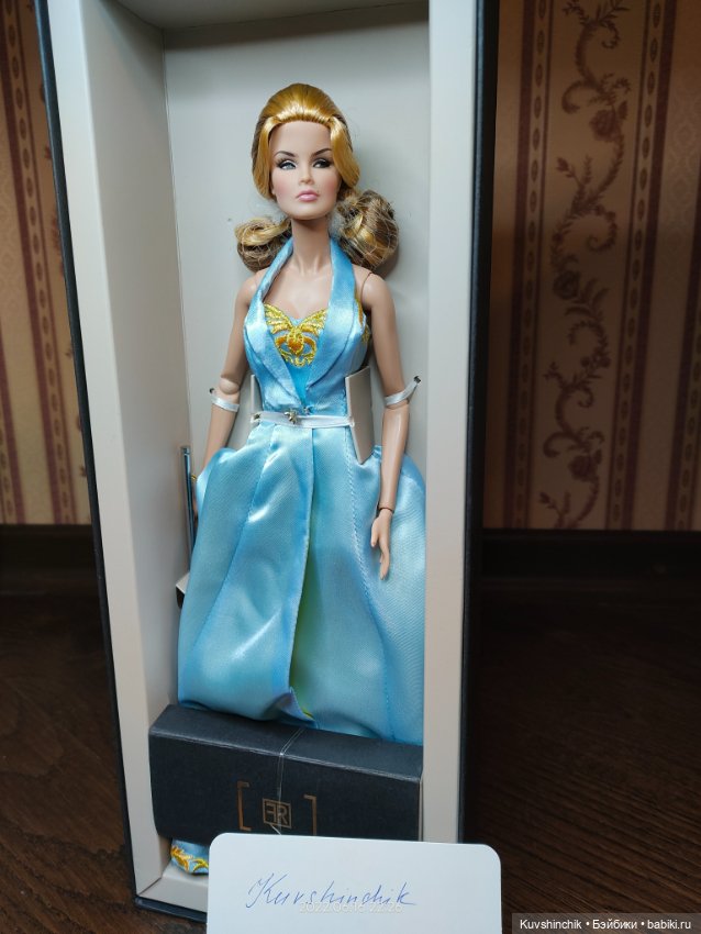 Cover Girl Veronique Perrin (фото 5)