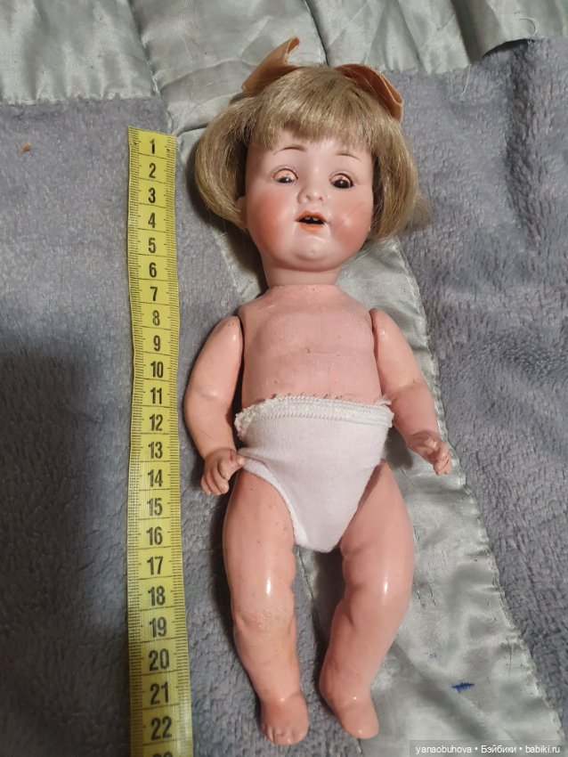 Антикварная малышка Арманд Марсель 990, 22 см