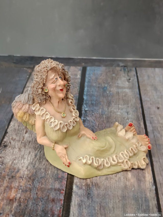 Статуэтка от Frump. Перл. Актриса