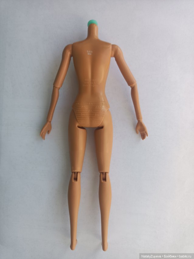 Шарнирное тело Барби Barbie оттенка йоги пучка (2) (фото 2)