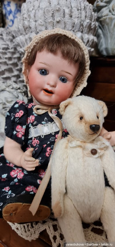 Антикварная малышка Хойбах Коппельсдорф 300, рост 24 см