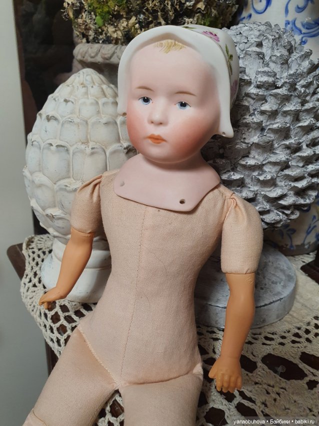 Винтажная репродукция антикварной куклы Хойбах (фото 2)