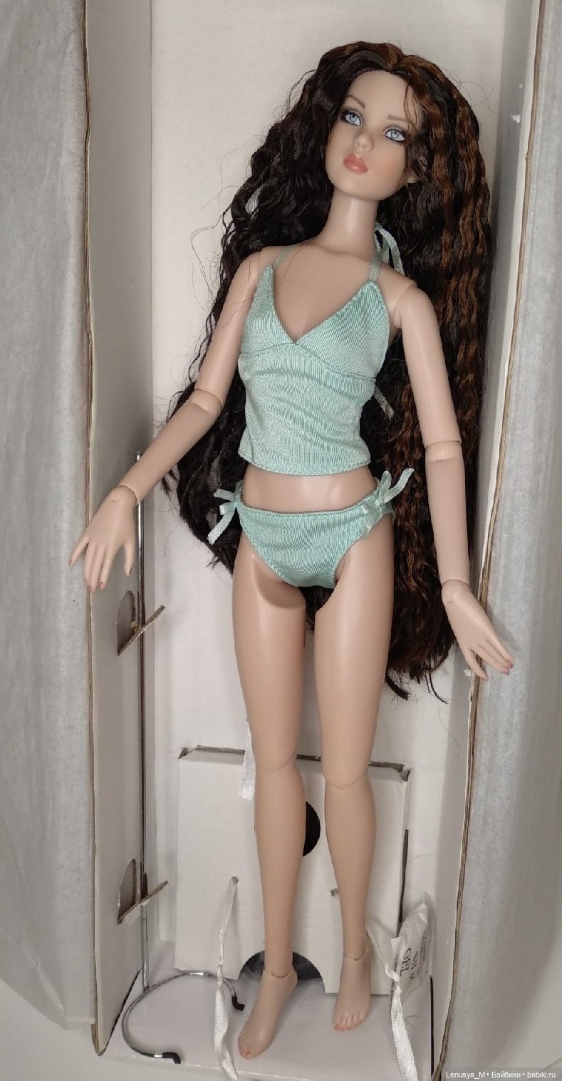 Fashion doll - Большая скидка до 22 декабря! Тоннер Ками базовая брюнетка  (Tonner Cami Basic Brunette) 2010 купить в Шопике | Пермь - 926140