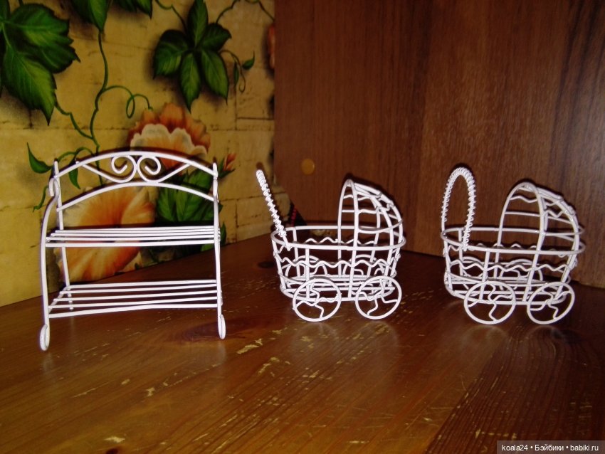 Маленькие металлические кресла, коляски для куклы, куколки, пупсика (фото 2)