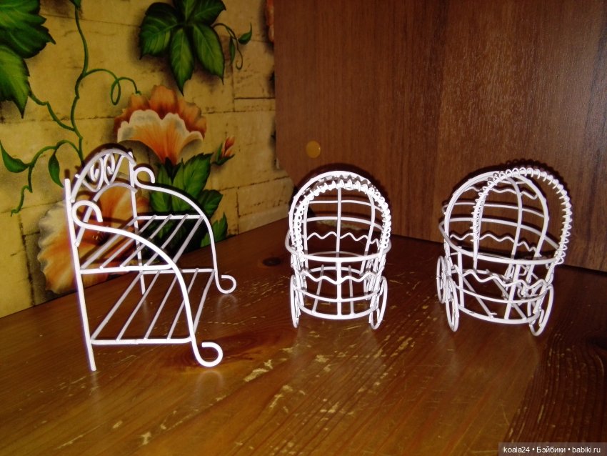 Маленькие металлические кресла, коляски для куклы, куколки, пупсика (фото 4)