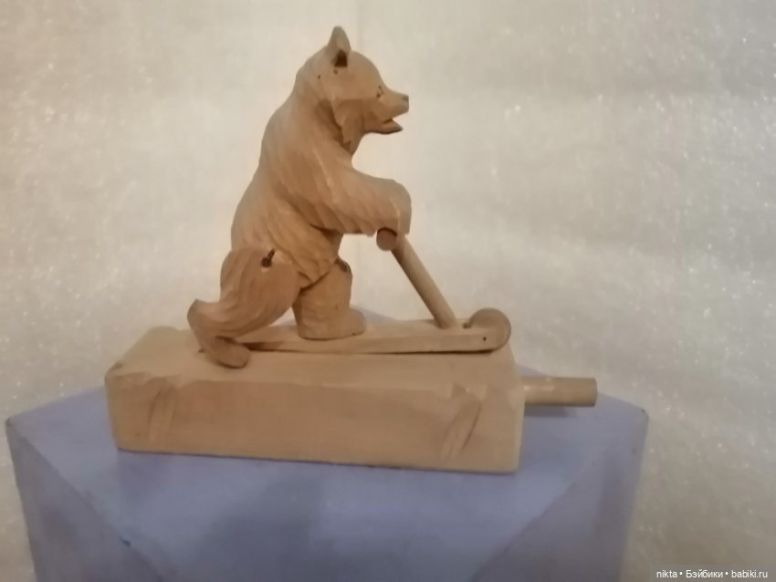Богородская игрушка СССР * Медведь на самокате * Механическая *