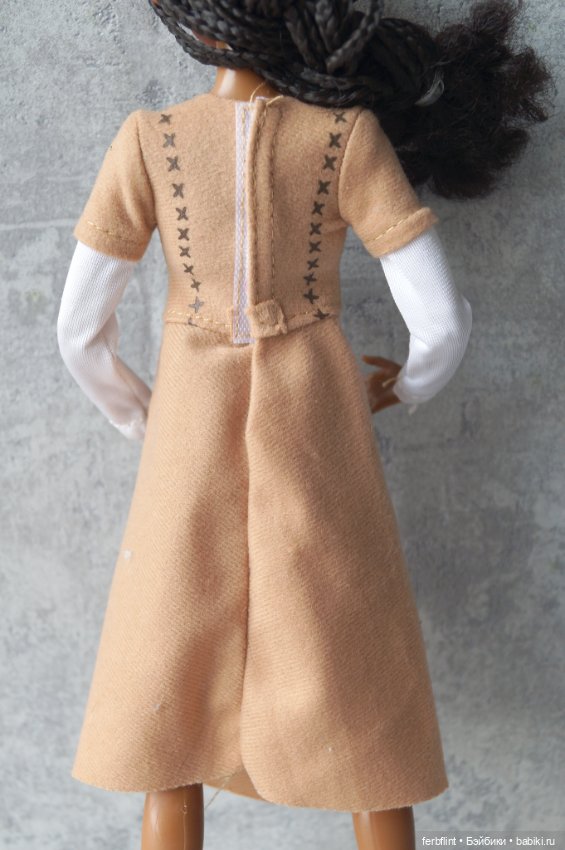 Платье принцессы Леи от Hasbro (фото 6)