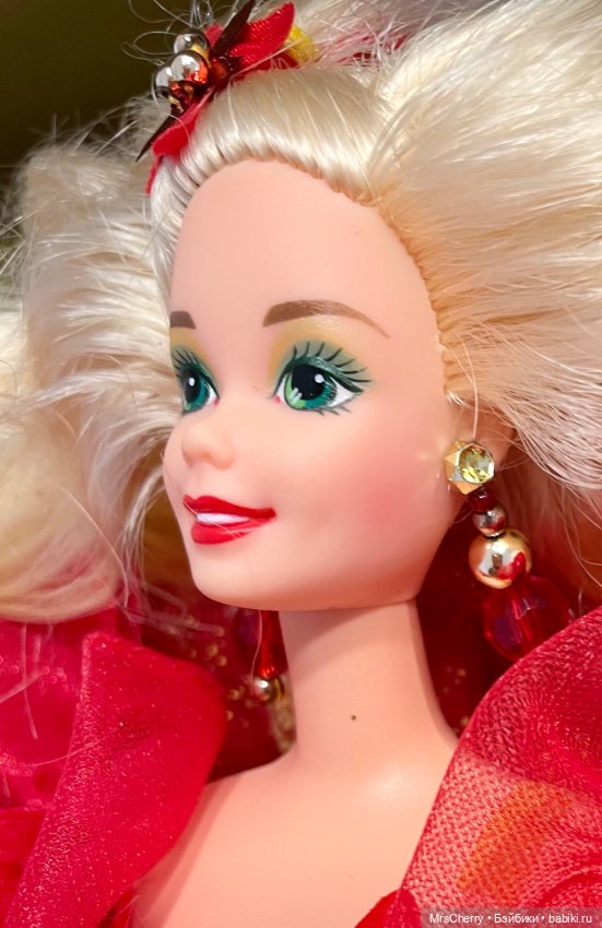 Happy Holidays Barbie — Игровые куклы