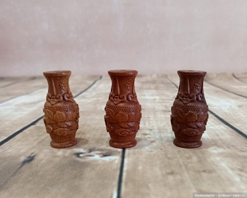 Ваза деревянная резная — Миниатюра для кукол (фото 6)