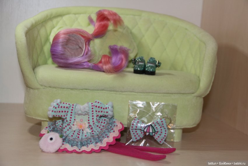 Комплекты от лимитных лати yellow с обувью и париками (фото 8)