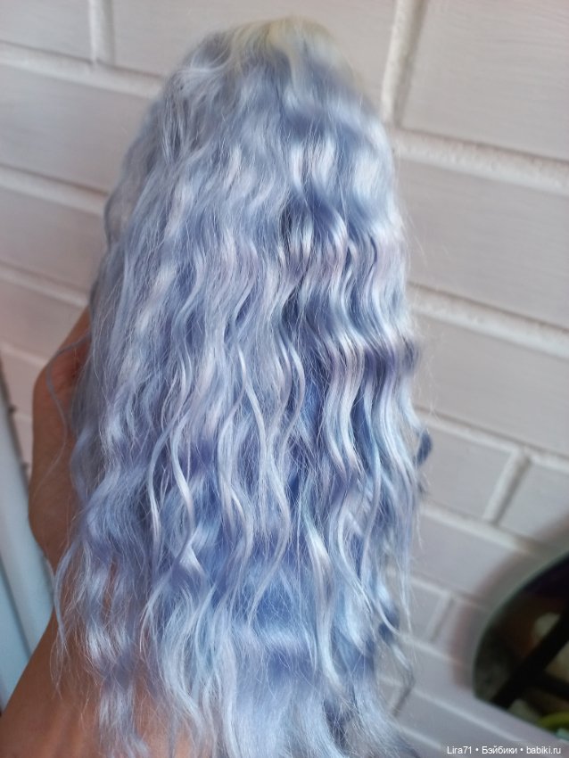 Парик "Голубая волна" очень красивый