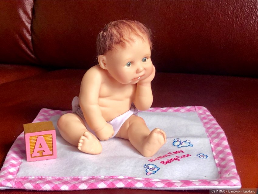 Ashton Drake "It's Not Easy Being Cute Doll" - Нелегко быть очаровательным (фото 3)