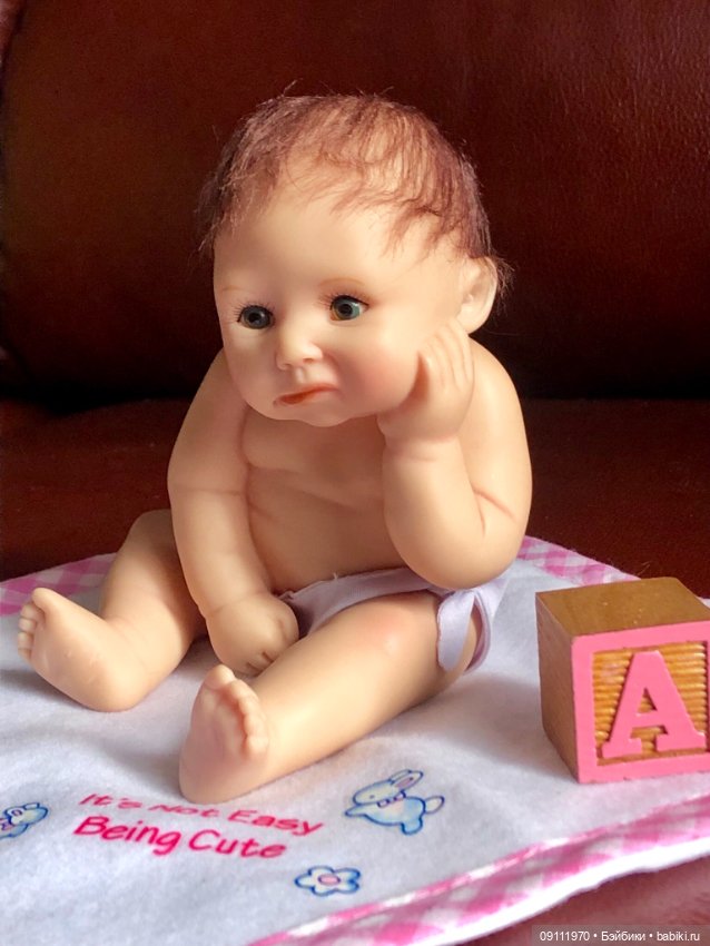 Ashton Drake "It's Not Easy Being Cute Doll" - Нелегко быть очаровательным (фото 4)