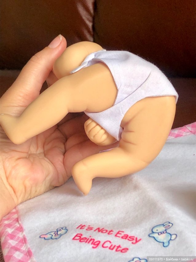 Ashton Drake "It's Not Easy Being Cute Doll" - Нелегко быть очаровательным (фото 5)