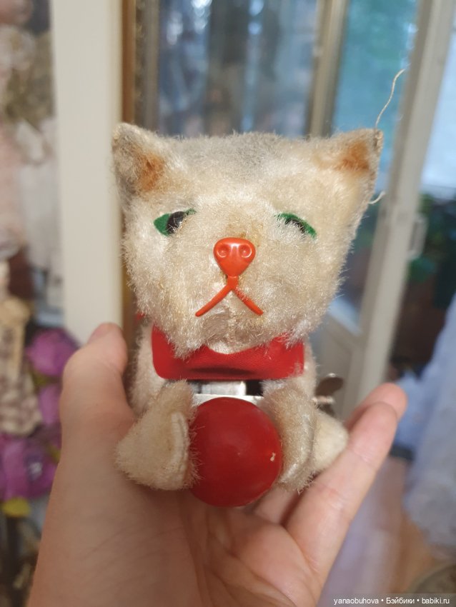 Редкая старинная заводная игрушка кот с мячом. Япония (фото 4)