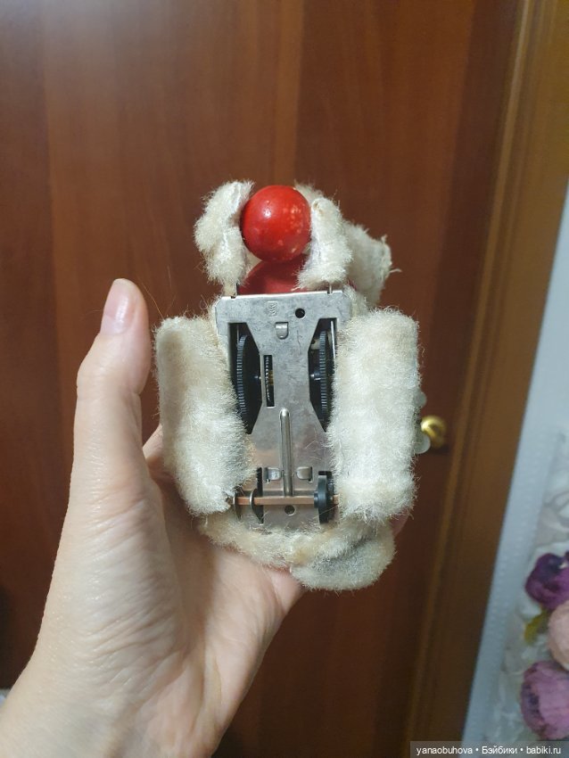 Редкая старинная заводная игрушка кот с мячом. Япония (фото 8)