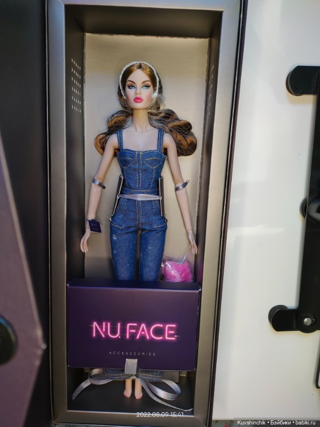 Eye Candy Rayna Ahmadi — Фэшн (фото 2)