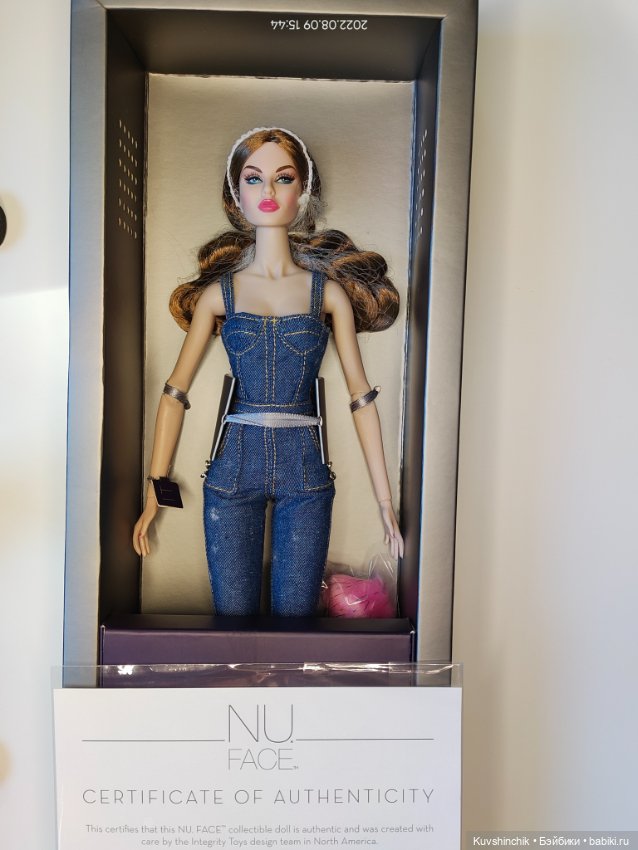 Eye Candy Rayna Ahmadi — Фэшн (фото 8)