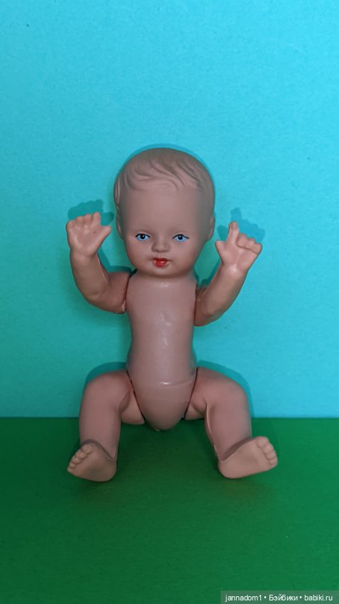 Резиновый пупсик Tebu Теоdor Buschbaum, ГДР, высота 10,5 см (фото 5)