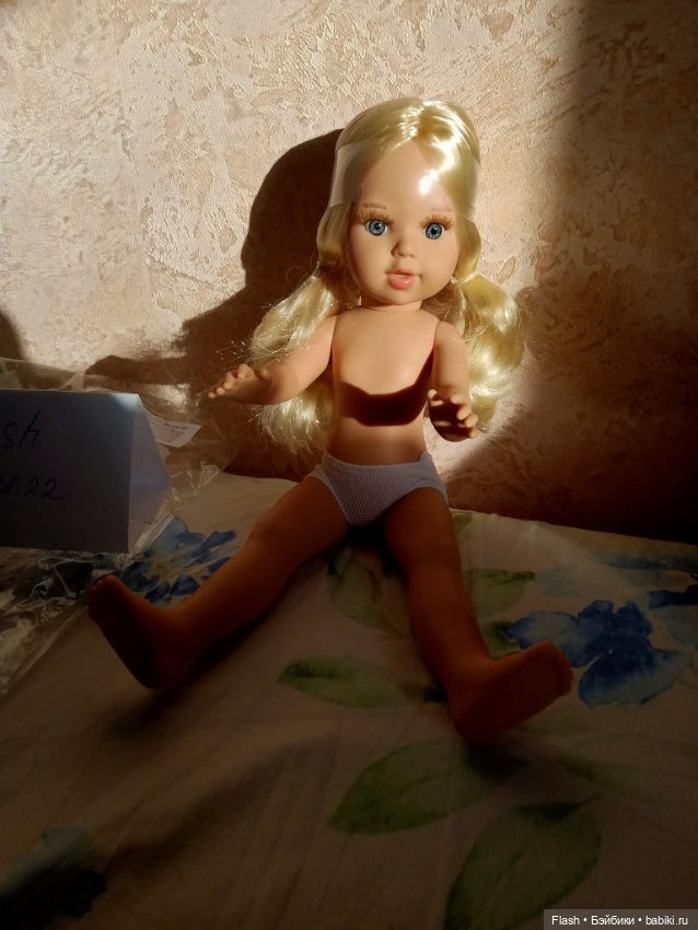 Marina and pau блонди с хвостиками 40 см (фото 6)