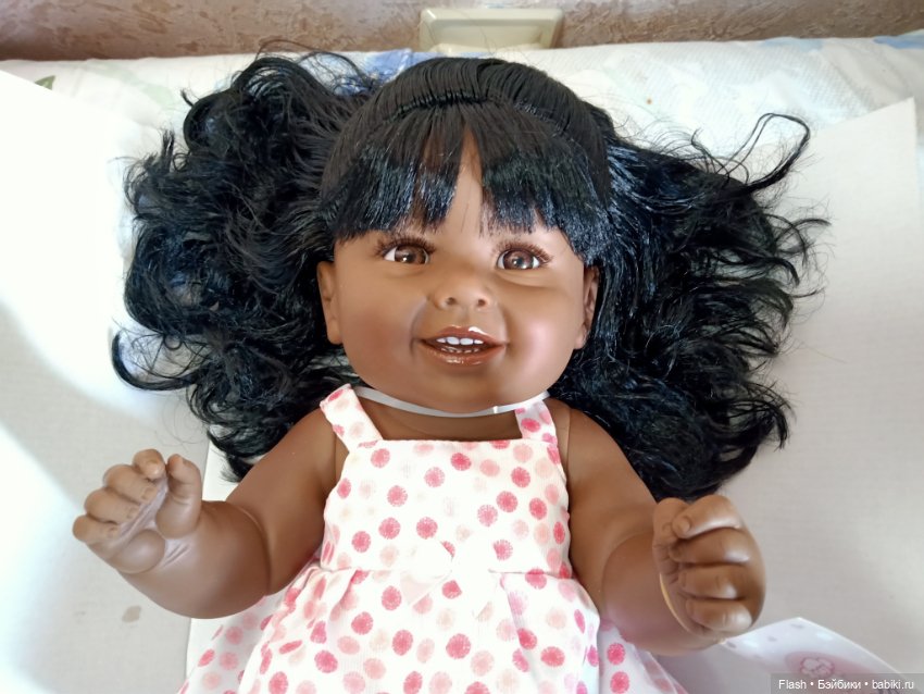 Смуглянка улыбашка Manolo dolls