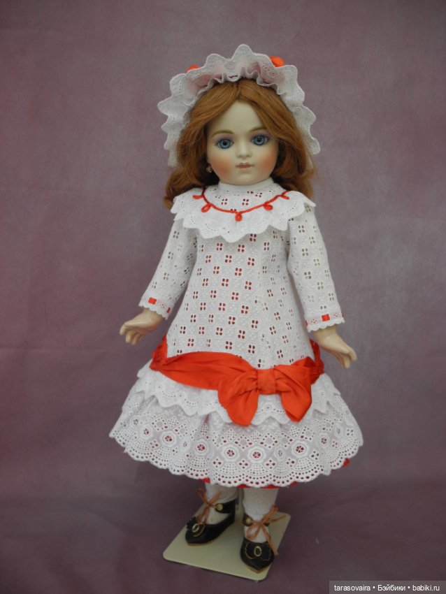 Хлопковое платье и шляпка для куклы 55 см