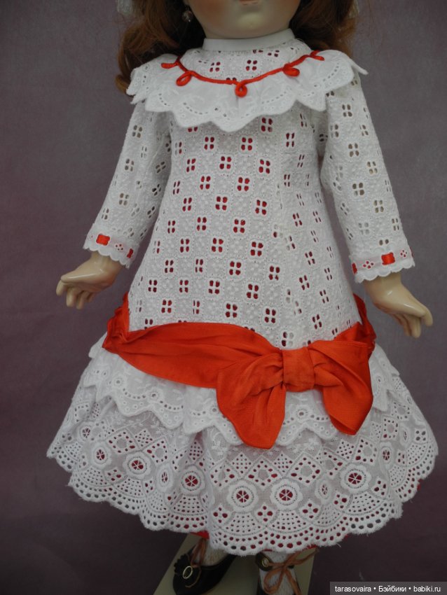 Хлопковое платье и шляпка для куклы 55 см (фото 2)