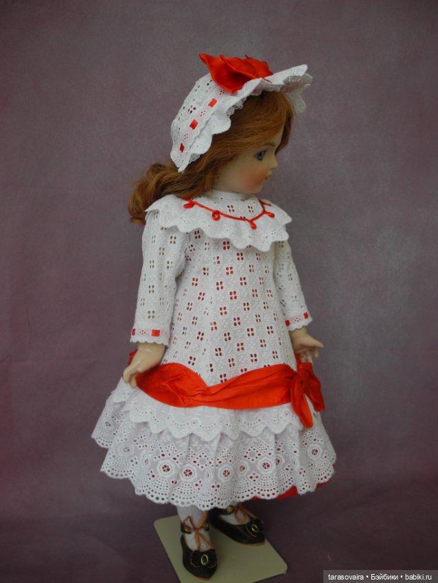 Хлопковое платье и шляпка для куклы 55 см (фото 4)