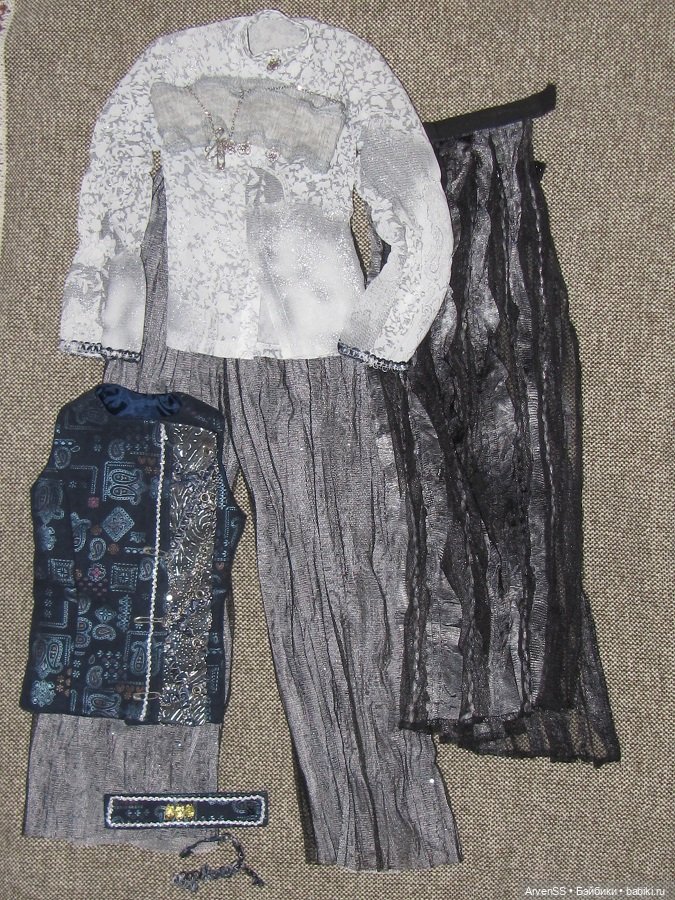 Продам костюм SOOM для супергем