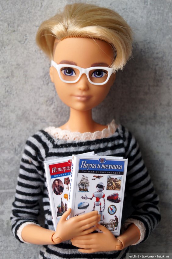 Книги серии "Полная энциклопедия" в масштабе 1:6 (фото 6)