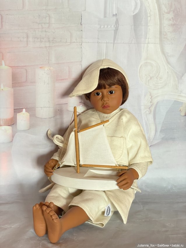 Кареглазый мальчишка Javari (Явари) от Philip Heath для Gotz (фото 4)