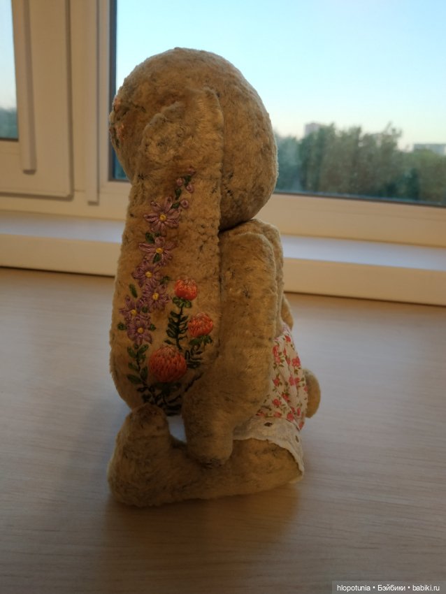 Продам авторскую зайку-тедди Дусю (фото 7)