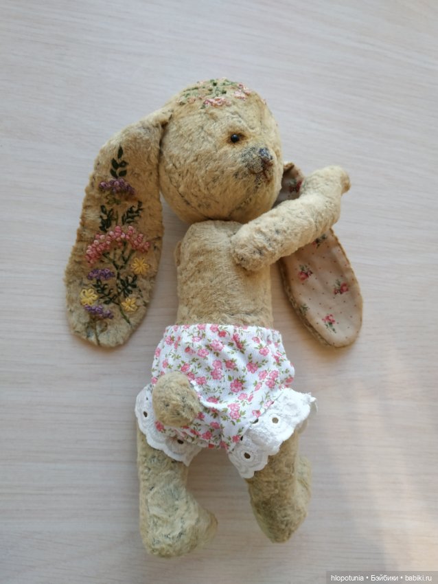 Продам авторскую зайку-тедди Дусю (фото 4)