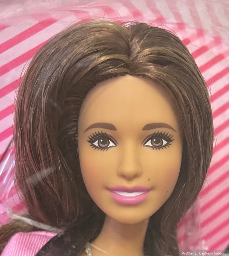 Ally / Fifth Harmony Barbie (фото 7)