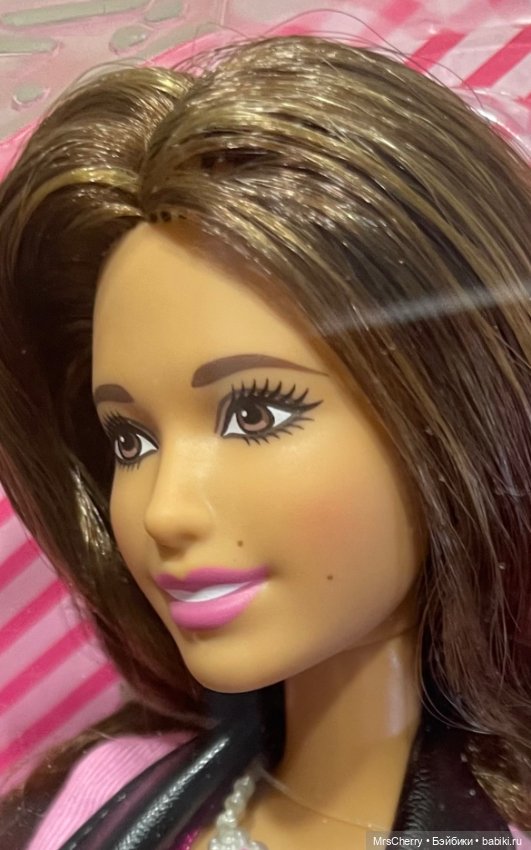Ally / Fifth Harmony Barbie (фото 9)