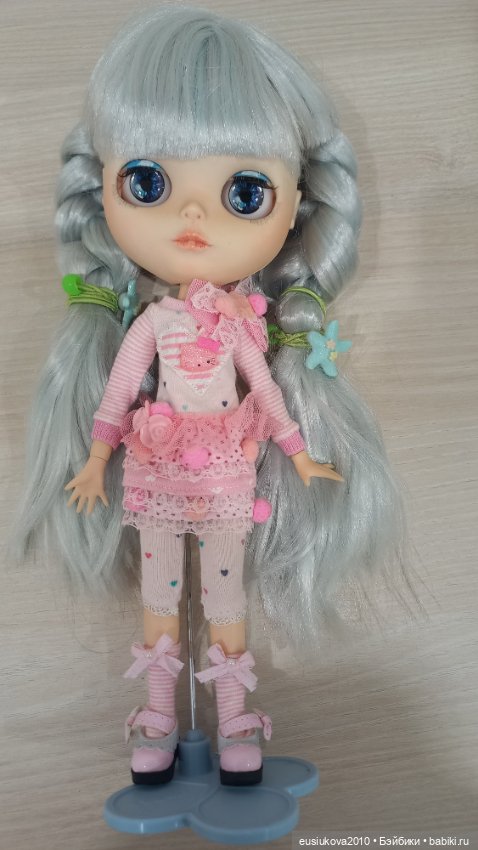 Красивая девочка с косами от @ blythe._kodhrchka (фото 4)