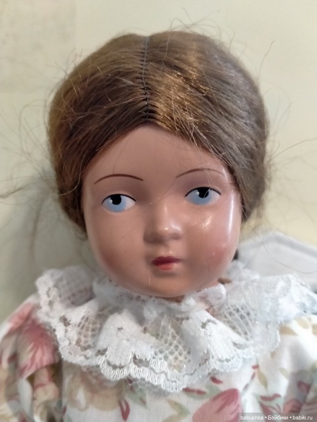 Куколка с косичками от Schildkrot (фото 7)