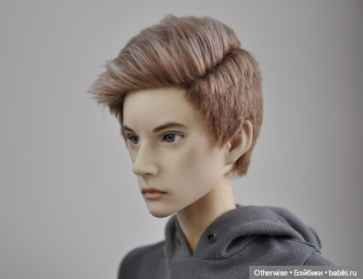 Парик с короткой стрижкой - мохер - искуственный мех (фото 4)