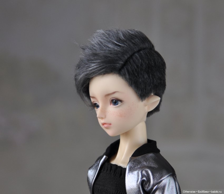 Парик с короткой стрижкой - мохер - искуственный мех (фото 7)
