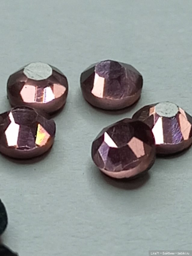 Стразы термоклеевые — Пуговицы (фото 5)